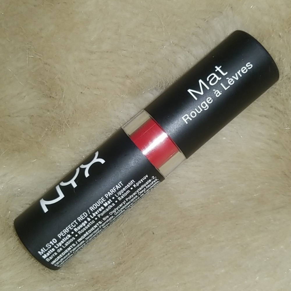NYX Matte Lipstick